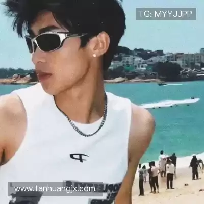 庞芯若